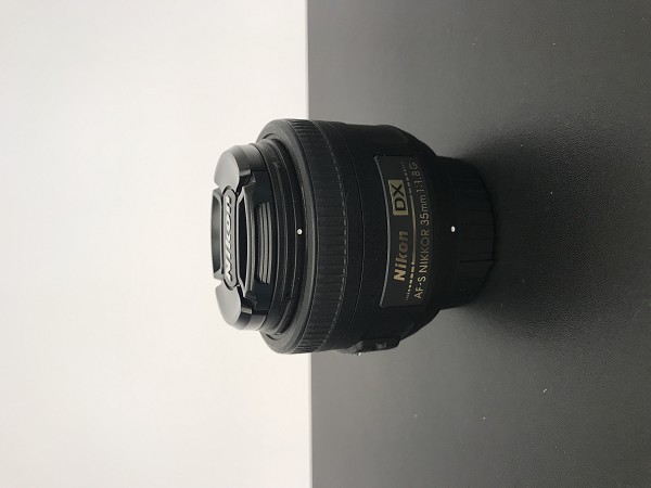 Nikon 35mm f/1,8 G AF-S DX Nikkor (CN)