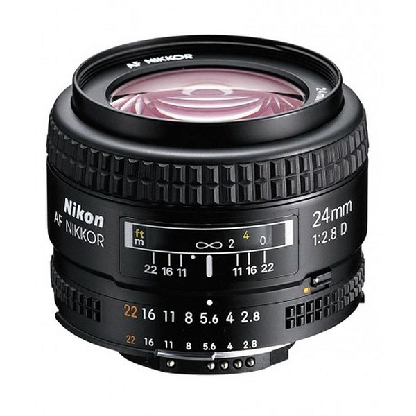 Nikon AF 24mm f/2,8D (OS)