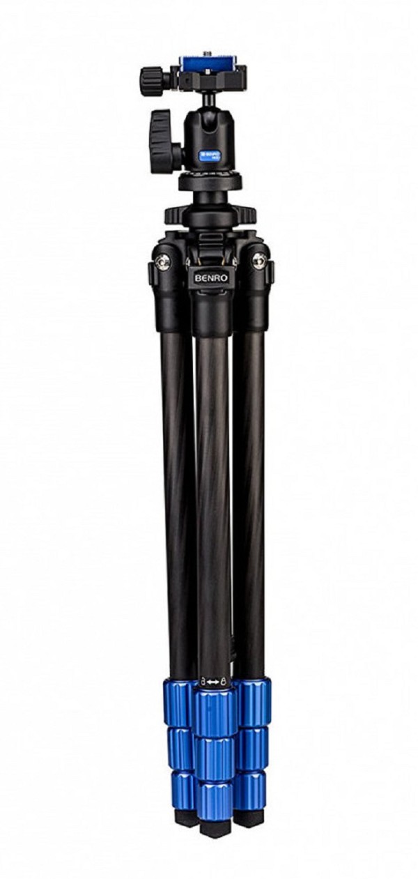 Benro TSL08CN00 Treppiedi in carbonio con testa a sfera
