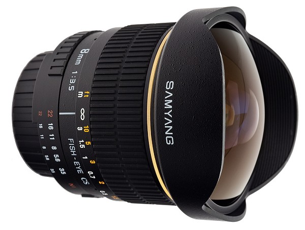 Samyang 8mm f/3,5 per Canon Eos CSII